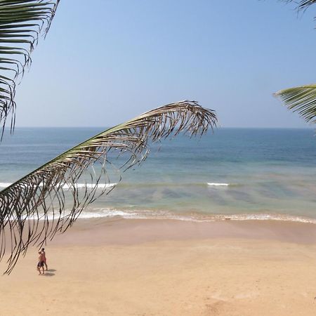 Mountain Wave Hotel And Surfshop Hikkaduwa Quarto foto