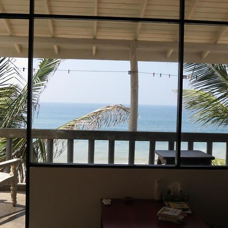 Mountain Wave Hotel And Surfshop Hikkaduwa Quarto foto